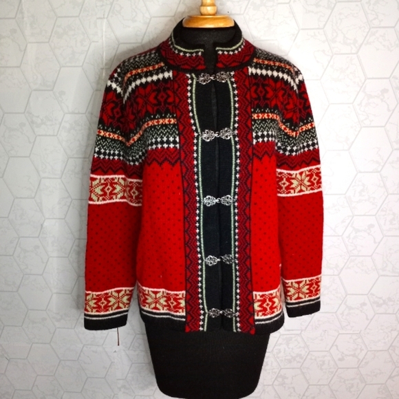 SKYR vintage Norlander Norwegian long sleeve button down unisex sweater cardigan